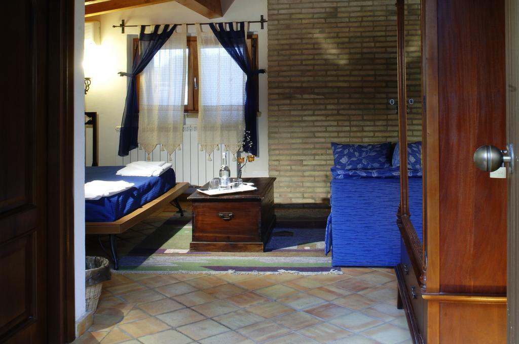 La Casa Sulla Collina D'Oro Bed & Breakfast Piazza Armerina Bagian luar foto