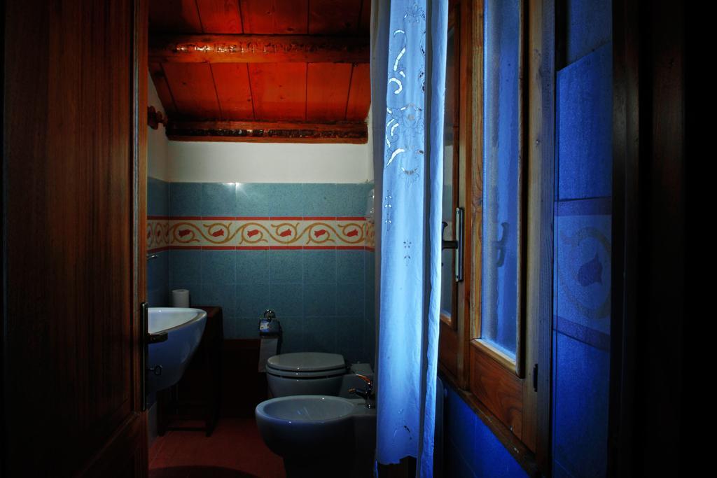 La Casa Sulla Collina D'Oro Bed & Breakfast Piazza Armerina Bagian luar foto
